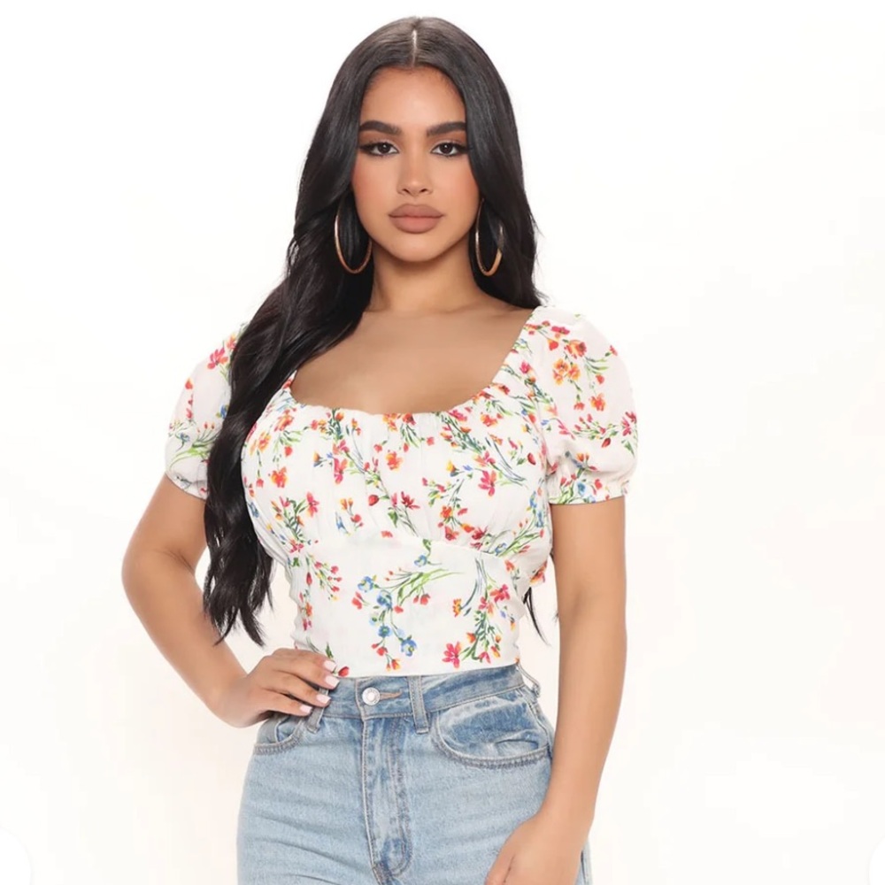Fashion Nova Floral Puff Sleeve Blouse
